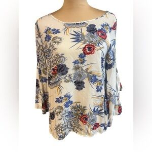 Umgee Women’s Floral Slit Sleeve Top Medium